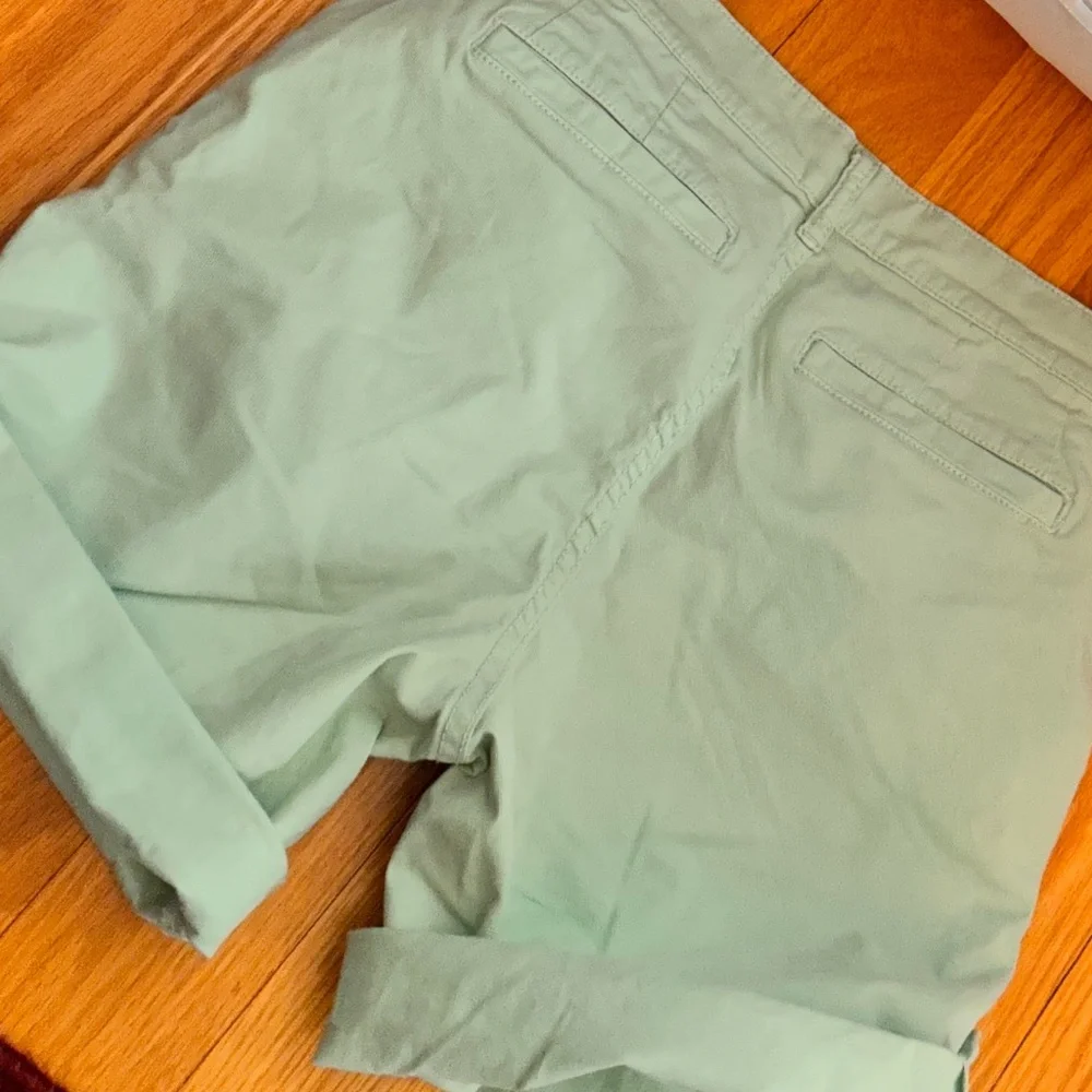 Tory Burch Roll-Up/Roll Down Chino Shorts (27)